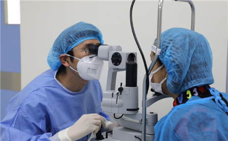 icl晶体植入手术,近视手术,icl优点,近视矫正